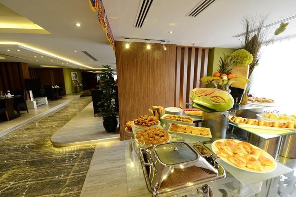 Obaer Hotel Rijád Kültér fotó