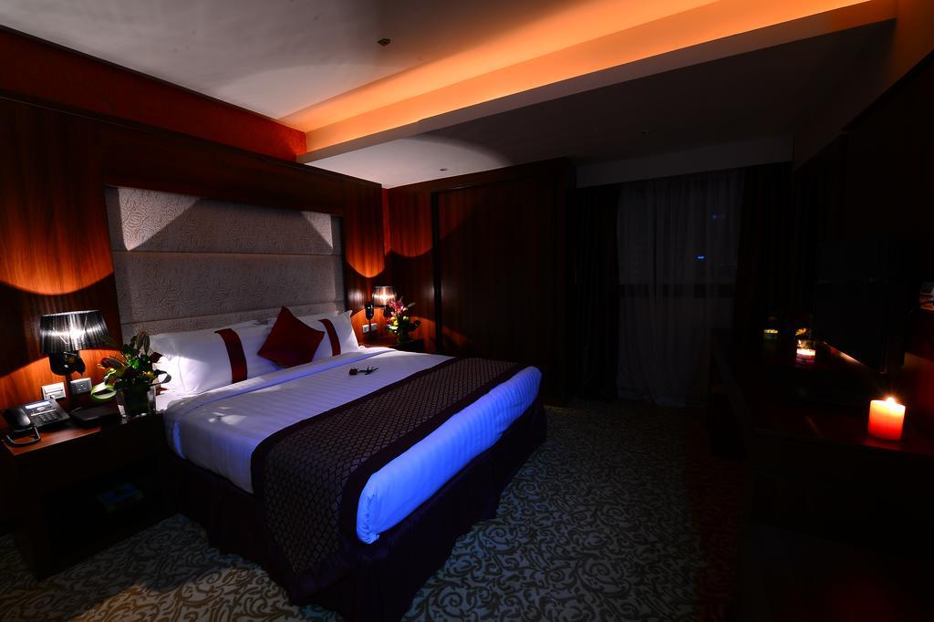 Obaer Hotel Rijád Kültér fotó