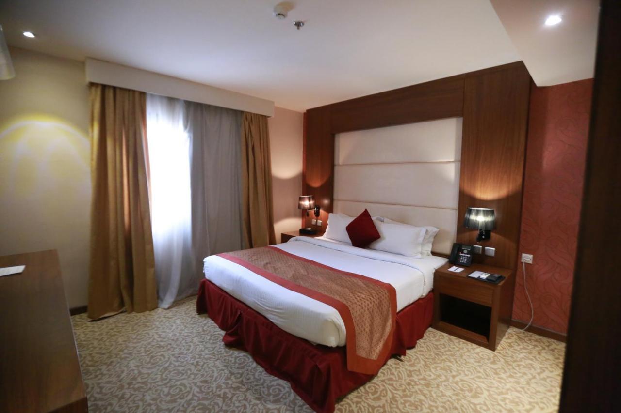 Obaer Hotel Rijád Kültér fotó