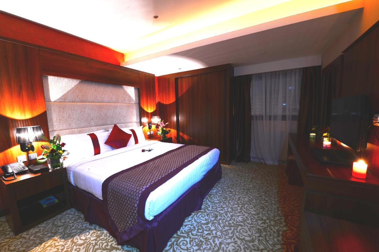 Obaer Hotel Rijád Kültér fotó